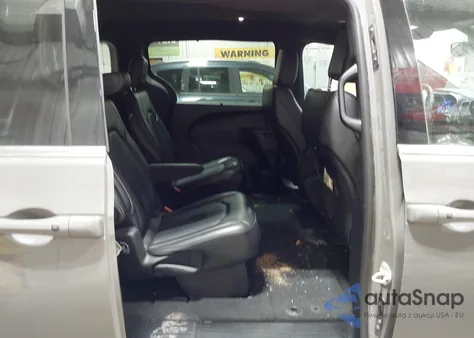 2025 Chrysler Pacifica Select from USA, damaged, VIN 2C4RC1BG9SR554791